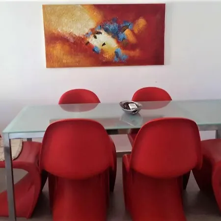 Apartamento En La Playa Apartment *